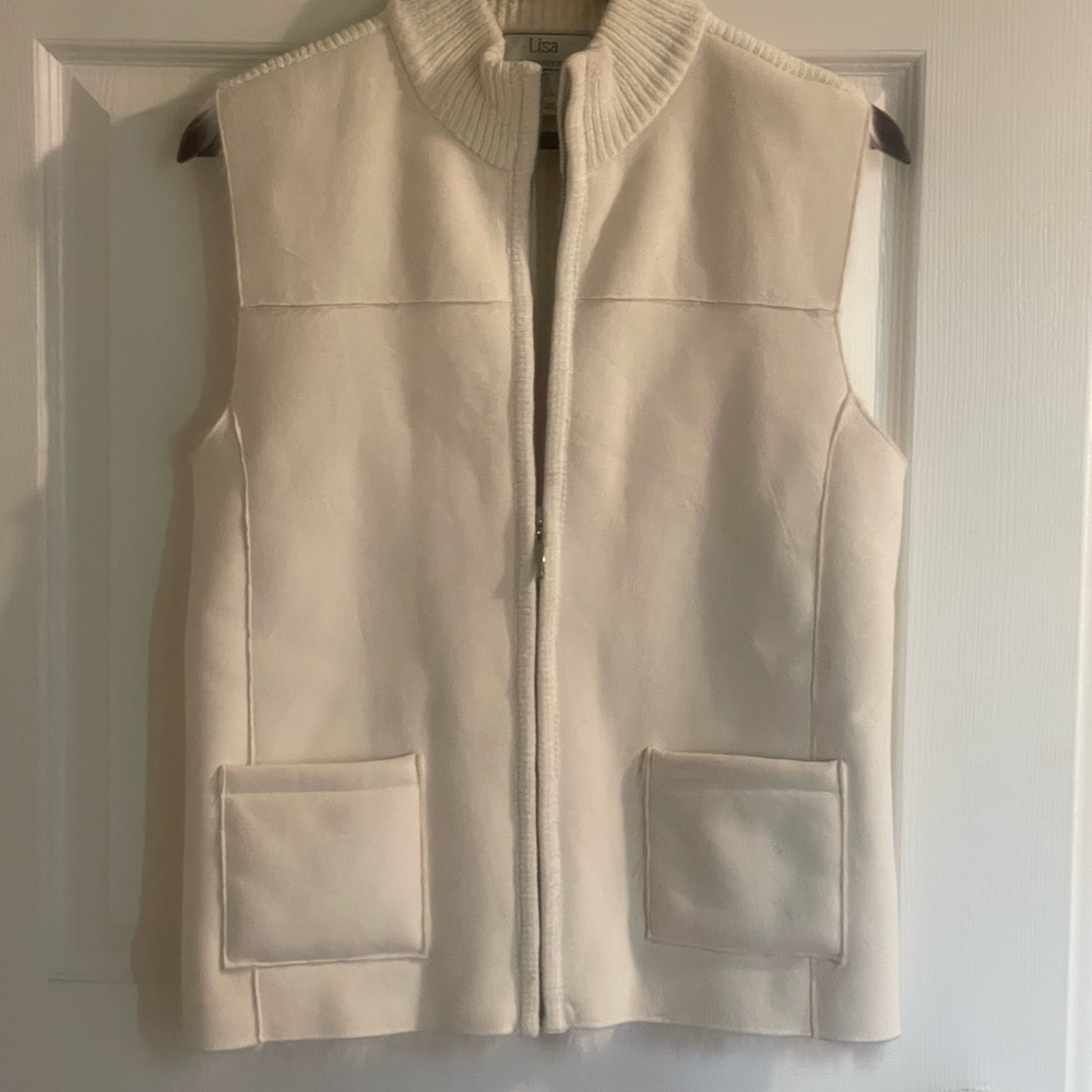Lisa International Women's White Faux Fur Lined Vest Size M - Picture 1 of 12